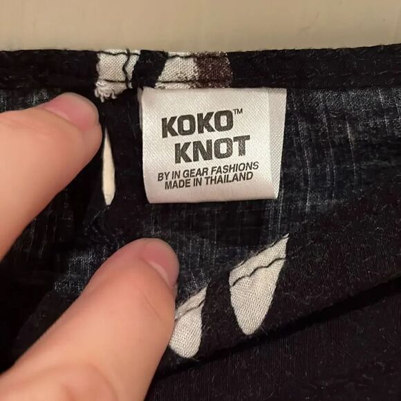 Koko knot sarong. Size M.K - Picture 2 of 3